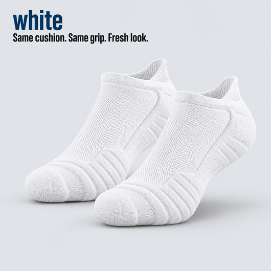 IronCloud Short Cut Socks in white